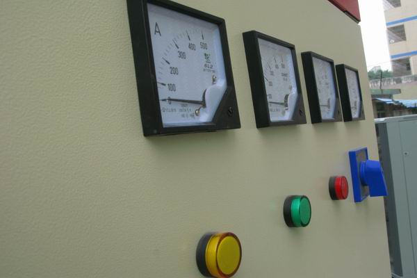 太湖配电柜-3683讲讲配电柜注意事项